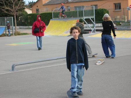 moi en train de faire du skate